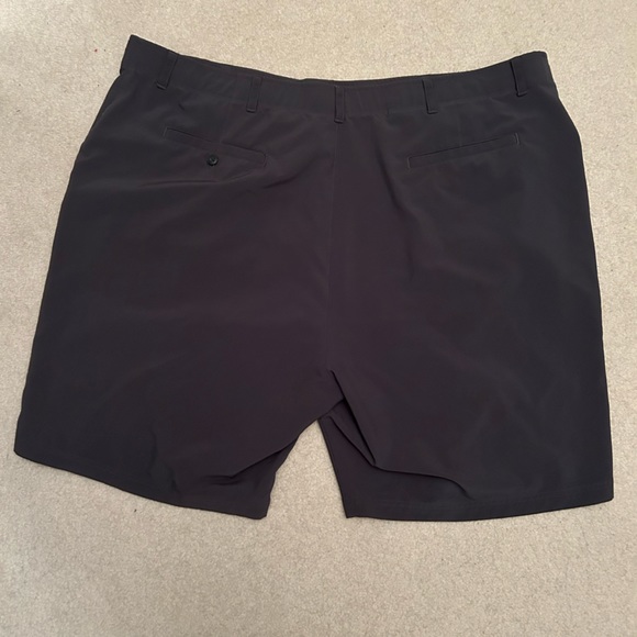 Ben Hogan Flat Front Dark Gray Golf Shorts size 50 - Picture 3 of 3